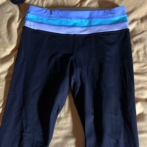 Lululemon crops